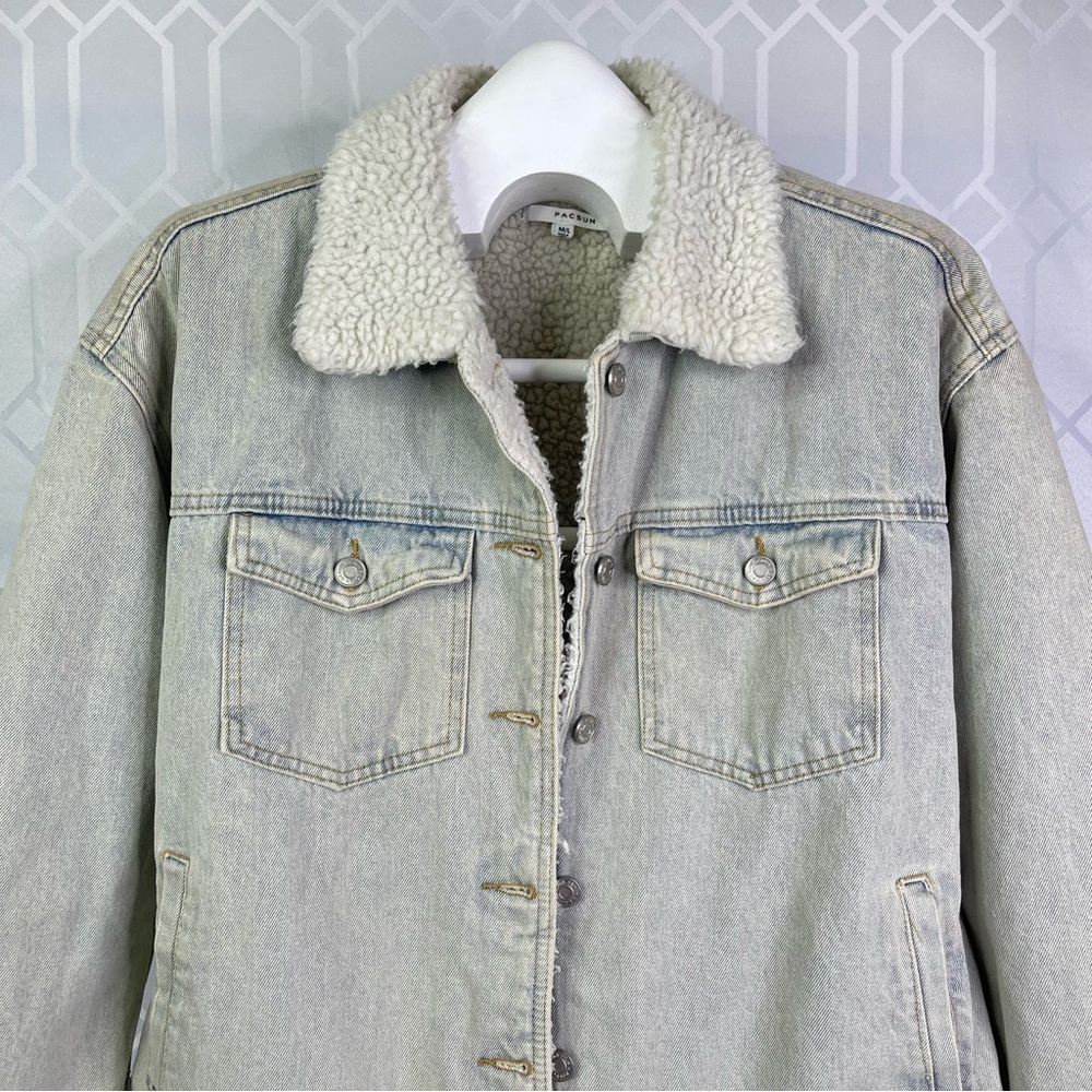 PacSun Sherpa Lined Denim Trucker Jacket Light Acid Wash Blue M/L